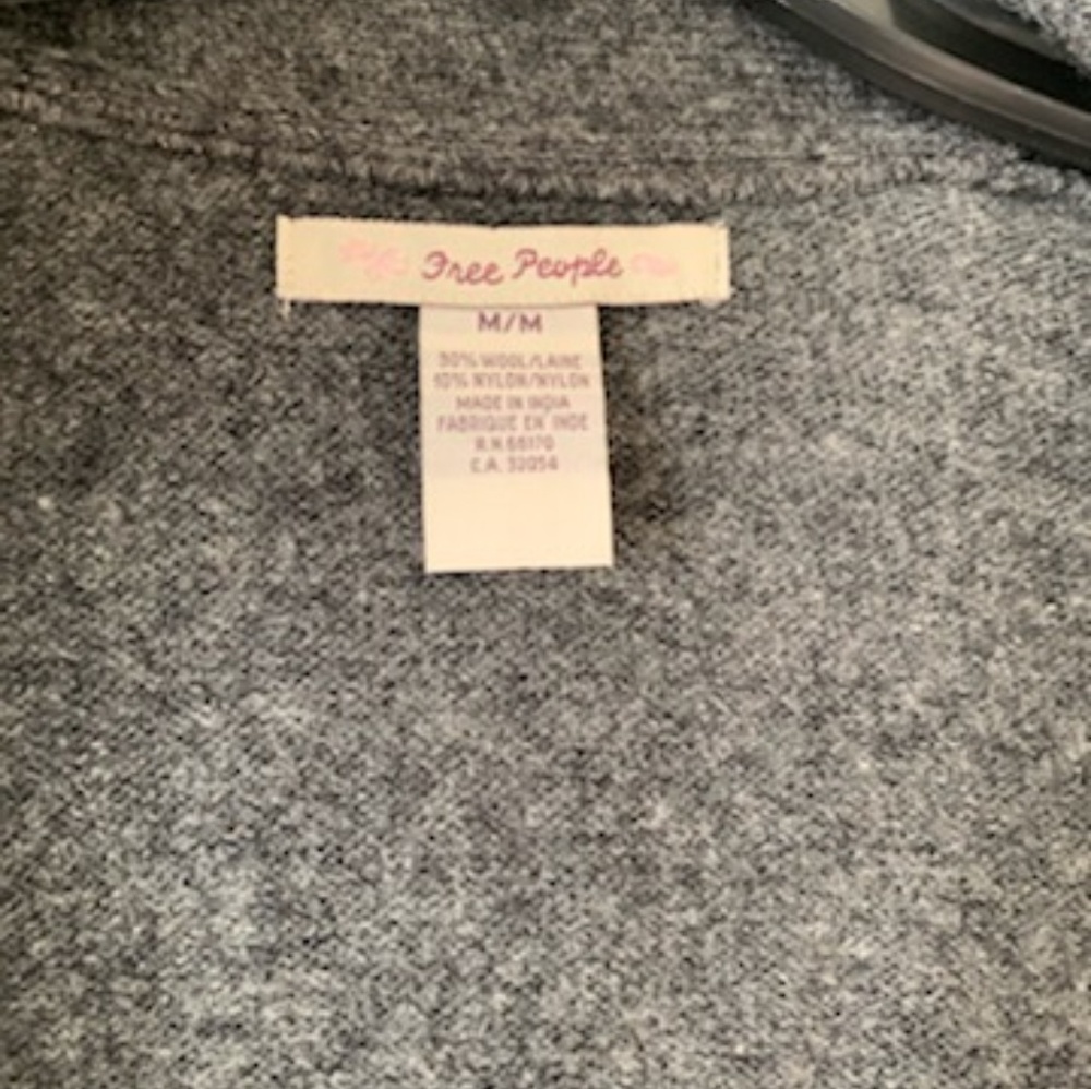 Sweater - Picture 3 of 3